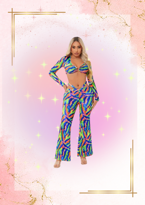 All over print ring link front top and flared leg pants